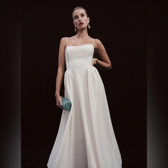 Never Used Reformation Bonie Dress in Fior Di Latte - Picture 4 of 9